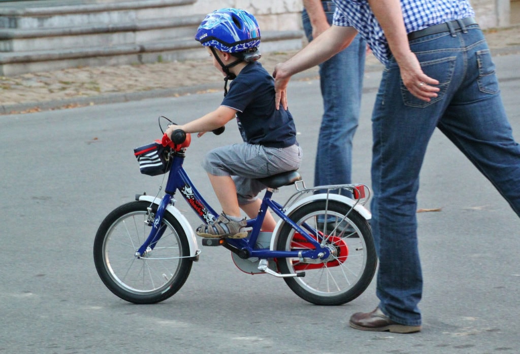 4 Lessons Learned from Letting Your Kids Fly