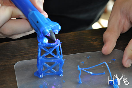 Fun Summer Craft Idea - Experimenting with a 3D Pen!