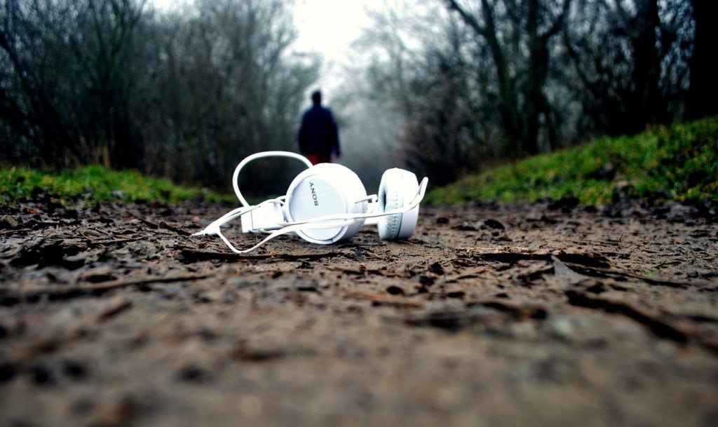6 Benefits of Audio Books in our Homeschools